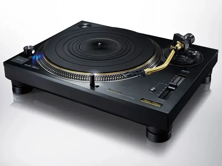 Introducing the Technics SL-1200GME Master Edition – A Legendary Turntable’s Grand Finale