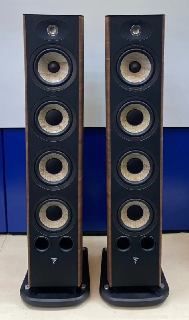 Focal aria 936 sales walnut