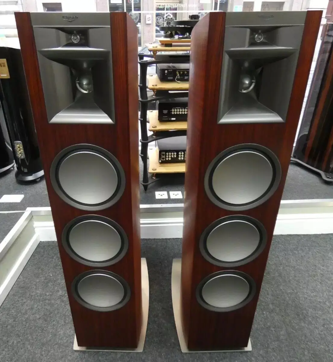 Klipsch P39F Floorstanding Speakers - Merlot - Preowned - Collection Only